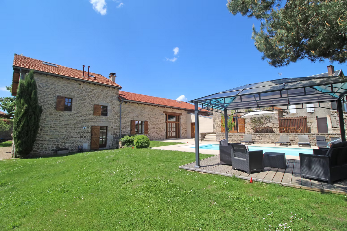 Covered patio