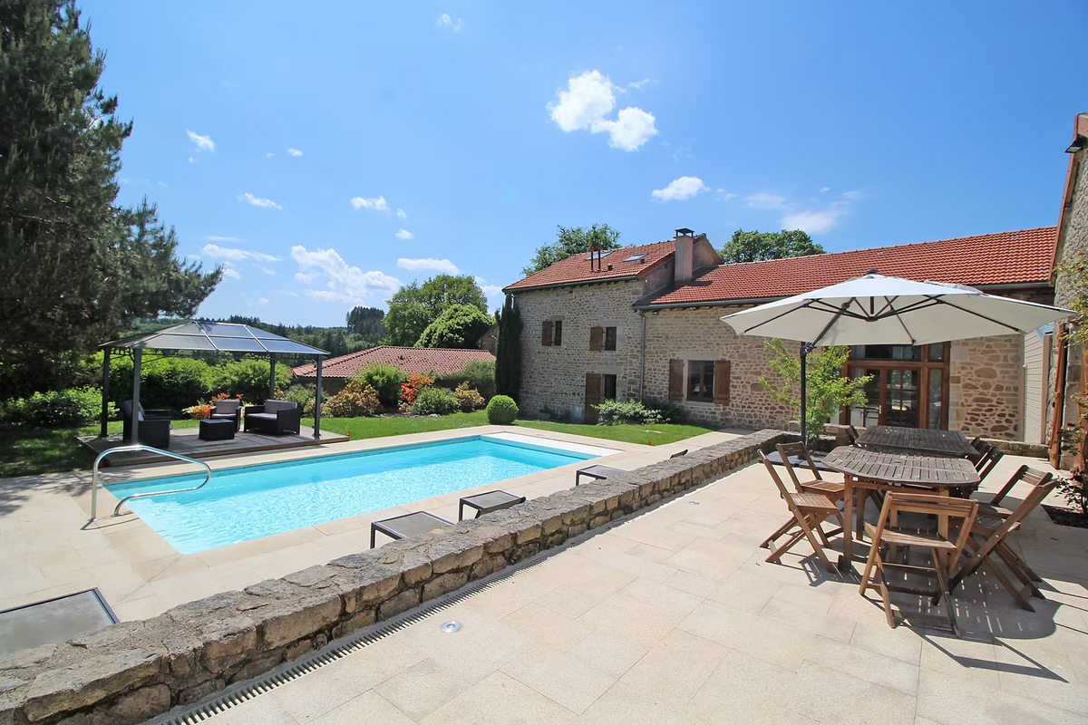 Make time to relax, reconnect and enjoy the cottage together after the working day. — photo 4